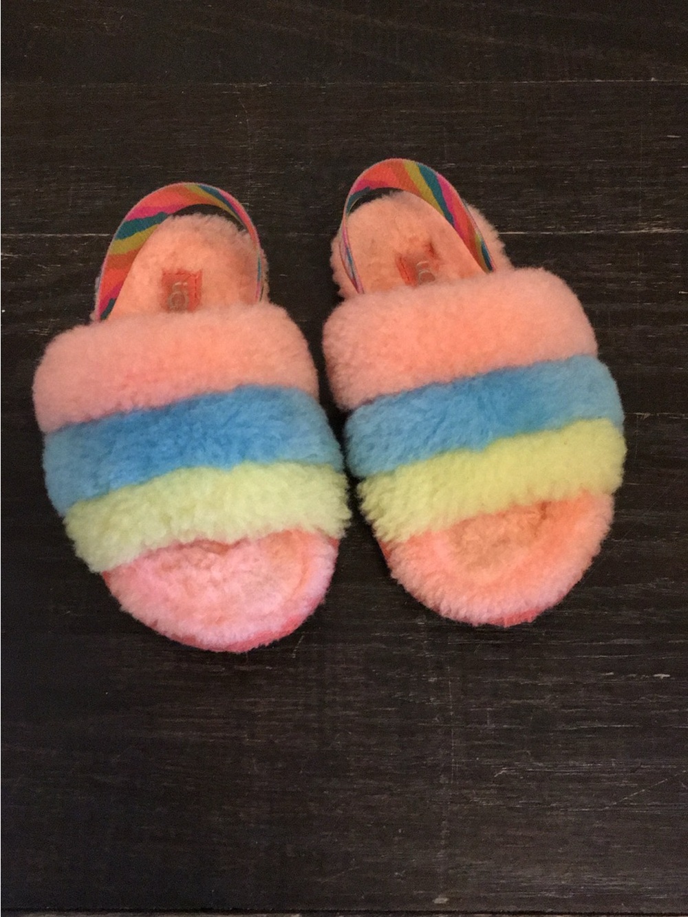 UGG Peach Fluff Slides with Pastel Rainbow Straps